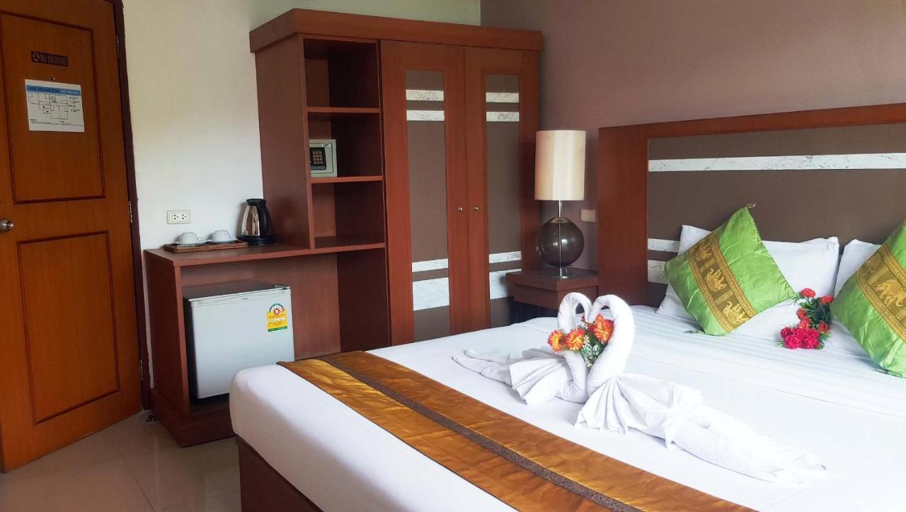 Patong V Hotel Dış mekan fotoğraf