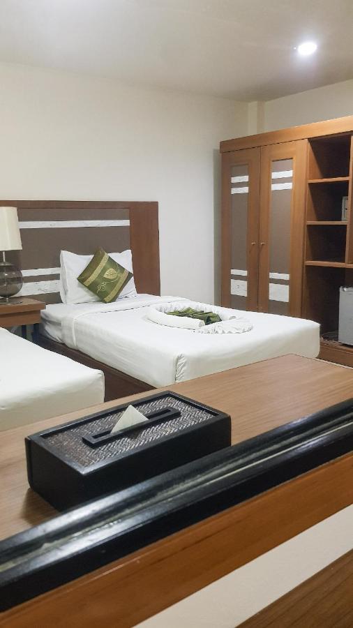 Patong V Hotel Dış mekan fotoğraf
